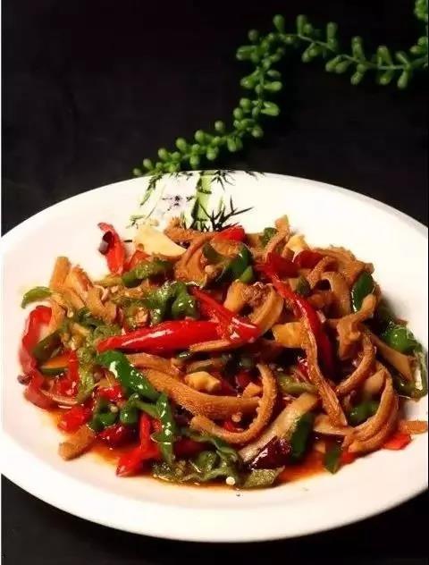 羊肚的做法大全，新鲜羊肚最好吃的做法（羊肚百吃不厌的做法）