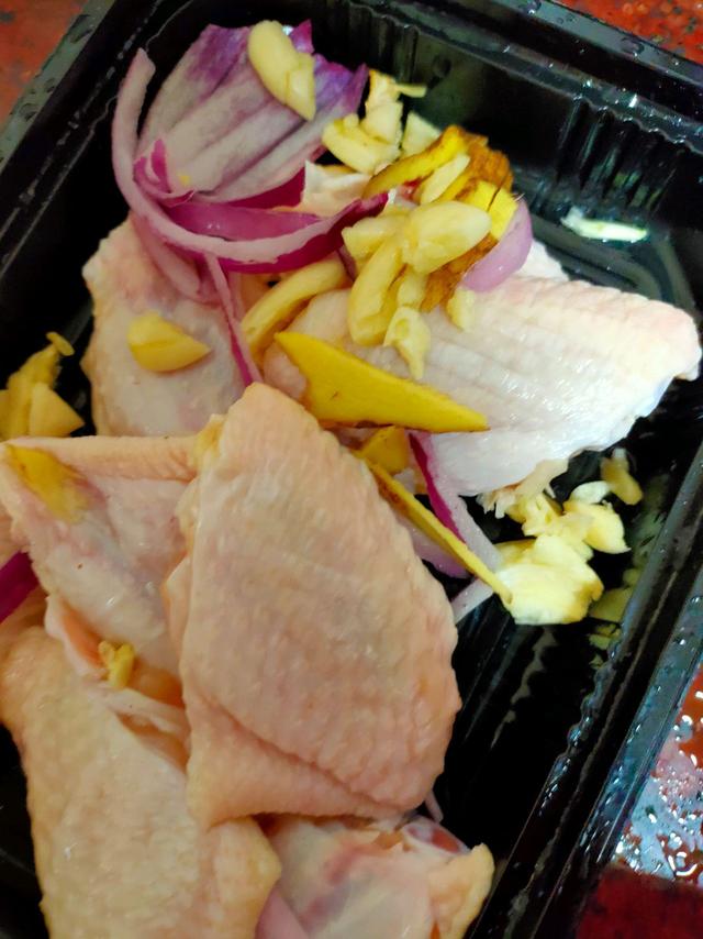 炸鸡翅要炸几分钟，怎么做炸鸡翅才能又脆又香