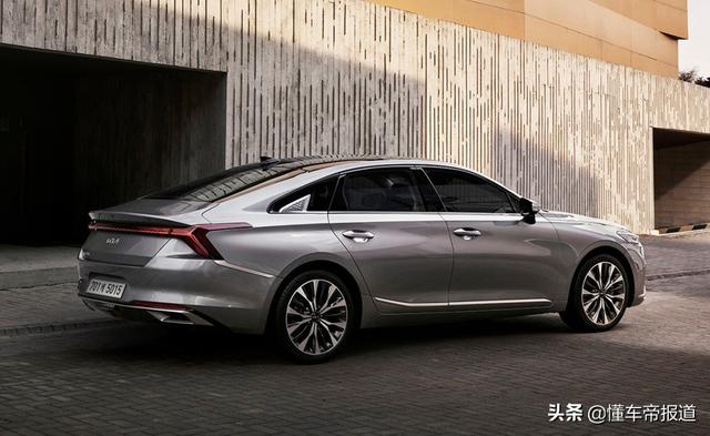 起亚k8新车报价2022款，起亚k8精英版新款2022款落地价