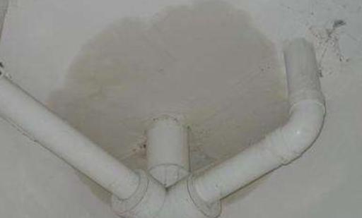 卫生间漏水防水最好的方法，多亏师傅细心提醒