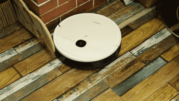 科沃斯各大扫地机器人评测，科沃斯扫地机器人DEEBOT