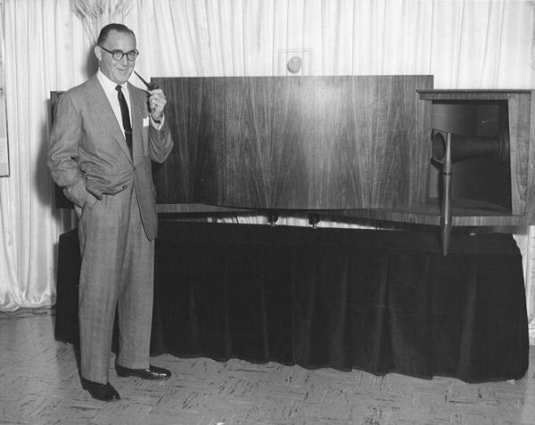 jbl音响属于什么档次，JBL这个世界顶级音响公司