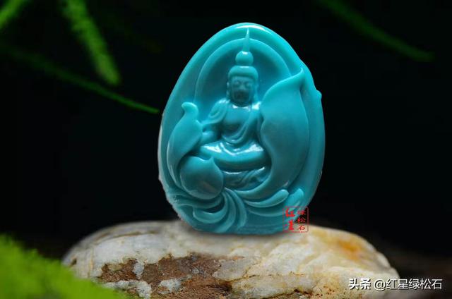 玉化是什么意思，绿松石玉化料是什么意思呀（为什么玉化砗磲就贵）