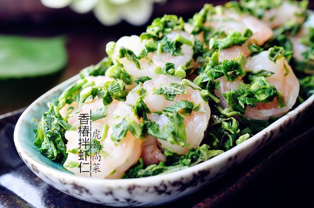 香椿嫩芽怎么做，100块一斤的香椿嫩芽