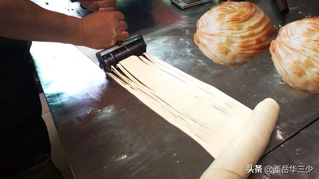 正宗陕西潼关肉夹馍的做法，正宗肉夹馍制作