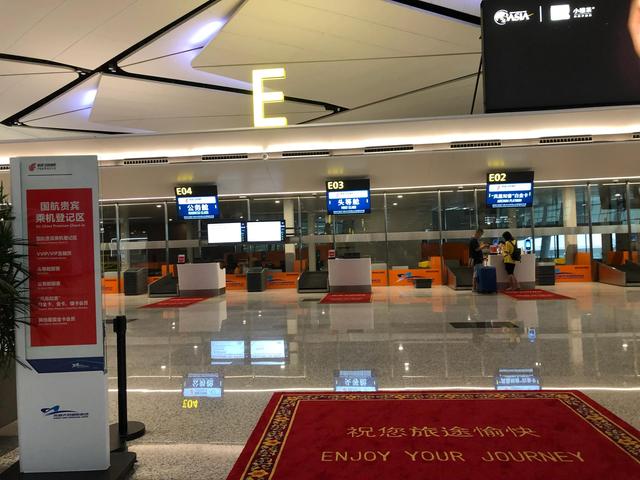天府国际机场t2航站楼结构图，成都天府国际机场T2航站楼主体封顶