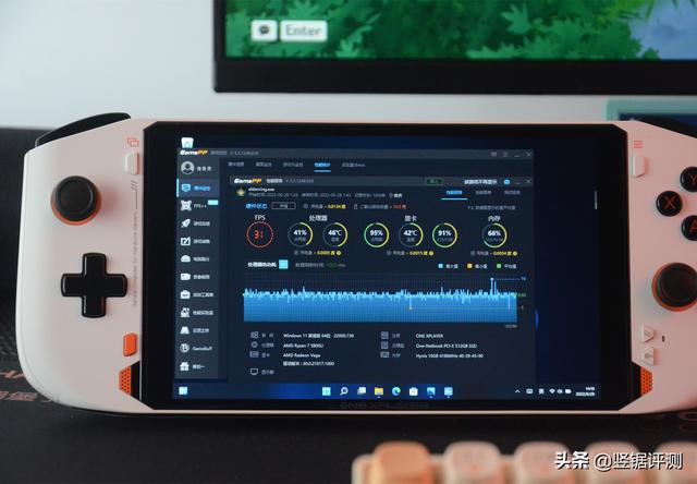 onexplayer掌机最新评测，随时随地畅玩3A游戏的PC掌机