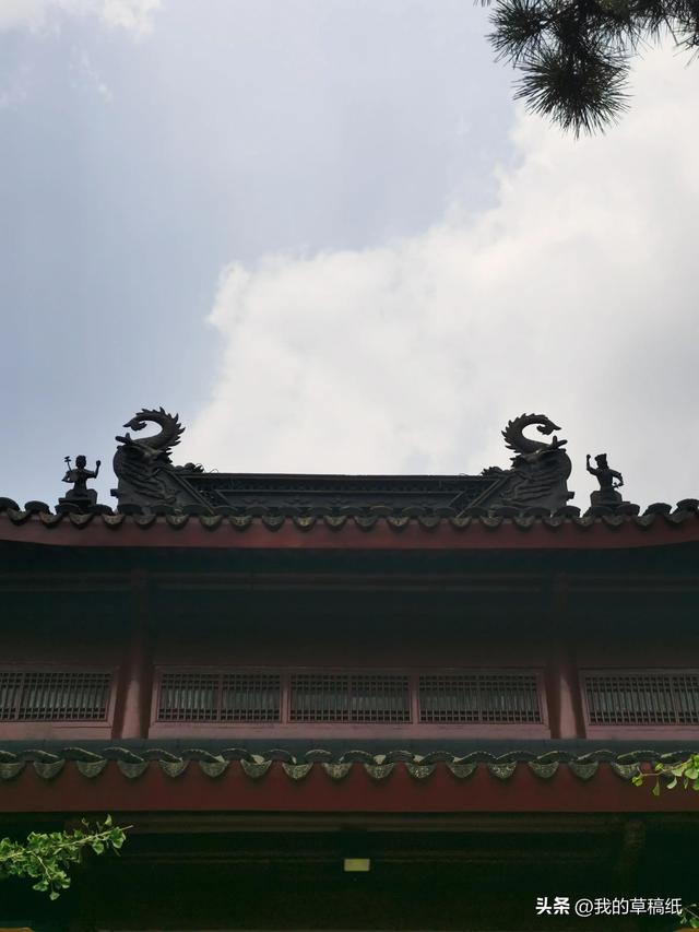 鸡鸣寺在哪个城市，古鸡鸣寺地点（天太热，南京鸡鸣寺的樱花开了）