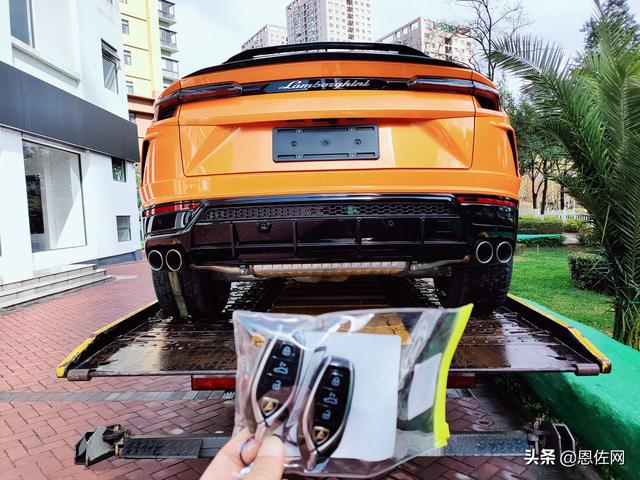 urus兰博基尼，兰博基尼urus最高配落地价（售价近300万/比DBX还好看）