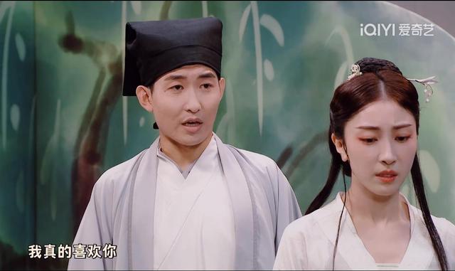 闫佩伦一年一度喜剧大赛助演，成为喜剧大赛2的最大赢家