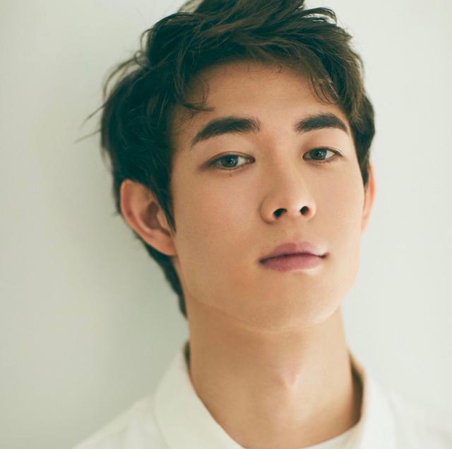 最近看了两部特别棒的电影，至少在影院让我爽到了