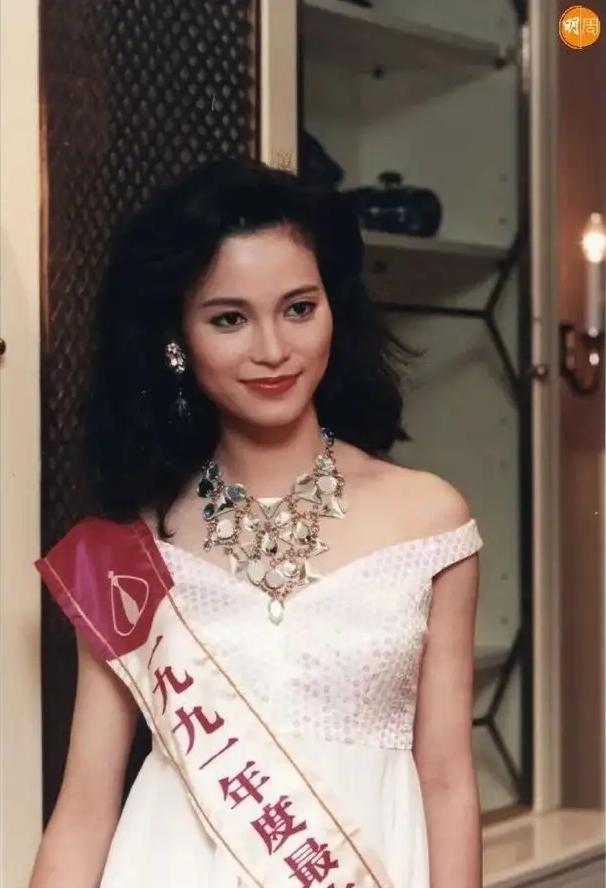 狮子山下粤语故事有多少集，年度港式大剧“狮子山下的故事”