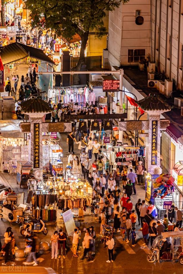 十省通衢分别是哪些城市，国内被称为九省通衢