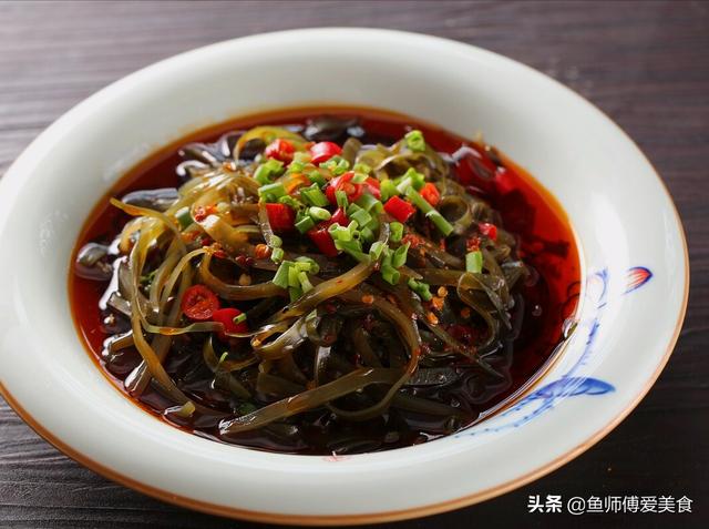 海毛菜熬冻的方法，冬天最好吃的十大凉菜（84岁奶奶70年专心做好一件事——熬制海凉粉）