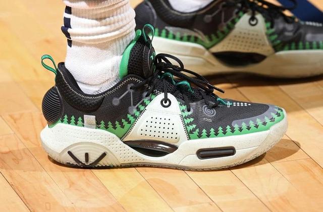 李宁音速10团队版三个配色，像团队款太敷衍