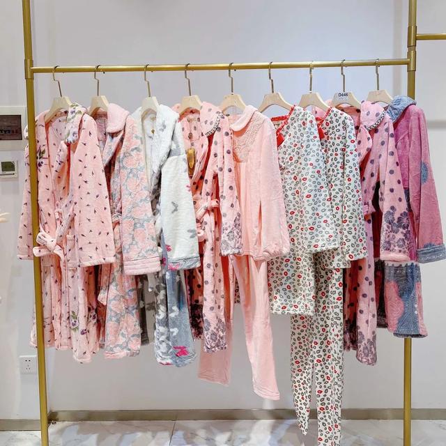 绮瑞，绮瑞大码纯棉家居服