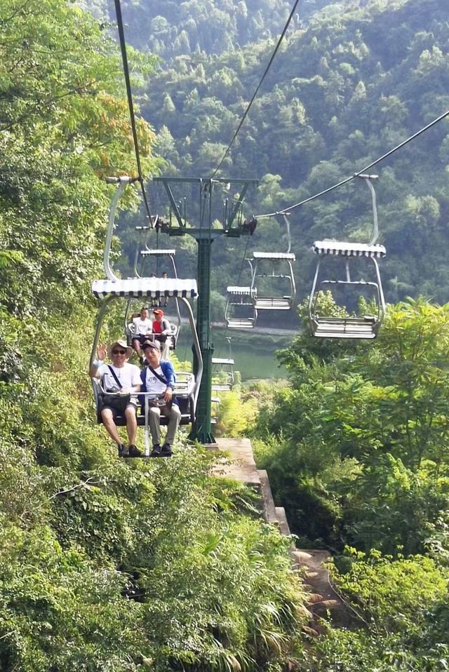 池州石头观音洞，纪念尧舜二帝求贤、躬耕胜迹