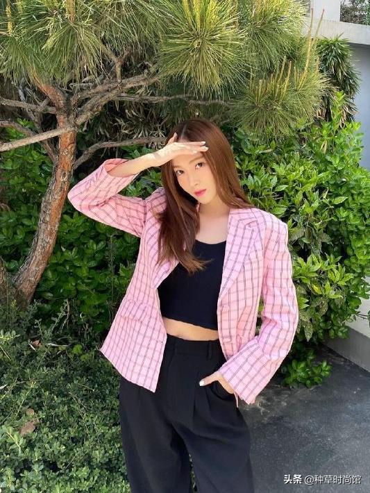 27套时尚穿搭总有一款适合你，会让你的魅力加分