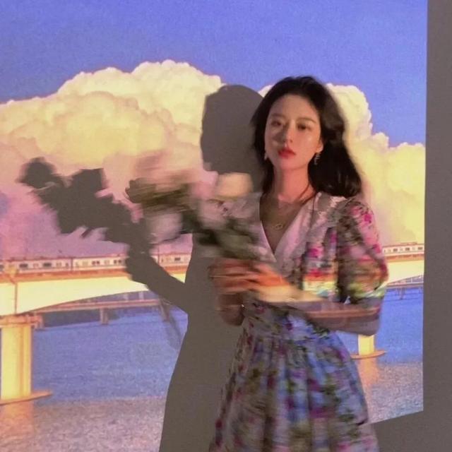 闺蜜头像一萌一酷霸气，适合和姐妹们一起用的