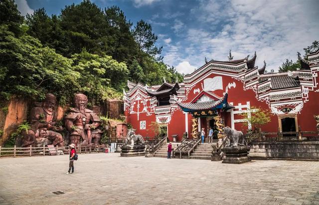 恩施必玩的三个景点，恩施必玩的旅游景点排名前十（三日游路线攻略详细介绍）