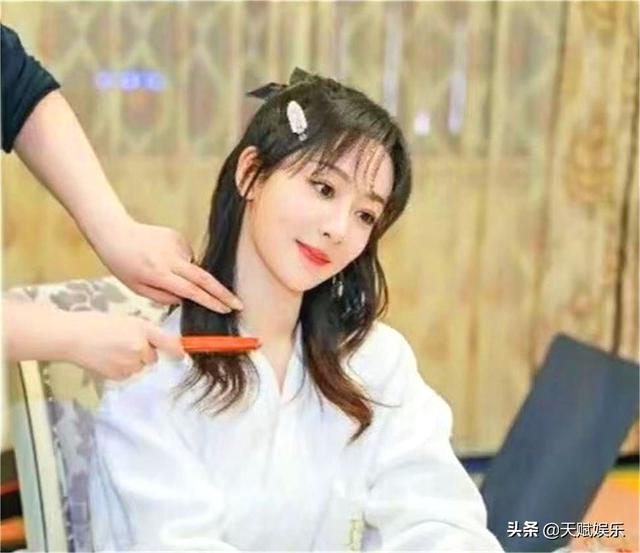 演员杨紫写真，杨紫，余生请多指教写真集分享