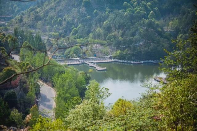 二郎山喇叭河景区，冬季二郎山喇叭河景区（喇叭河 大自然巧夺天工的杰作）