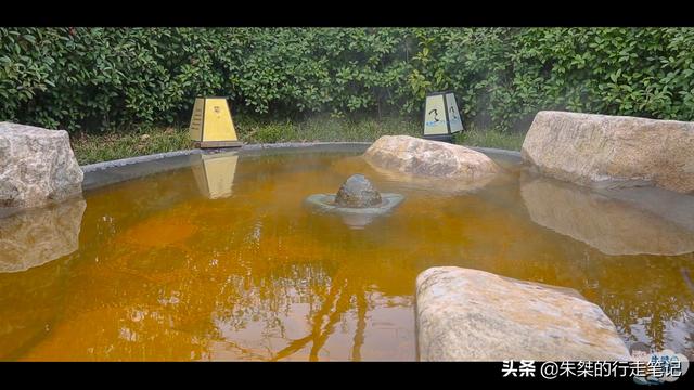 温泉旅游攻略国内著名的温泉，秋天泡温泉首选，中国十大温泉