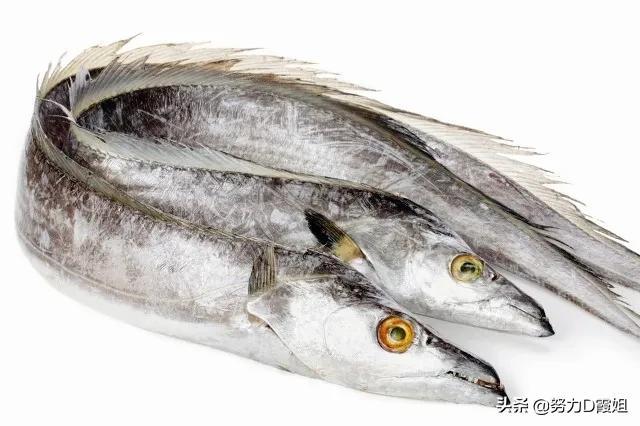 怎么洗带鱼又快又干净，怎样洗带鱼既快又干净（处理带鱼别怕麻烦）