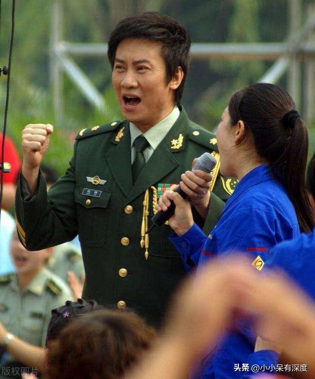 江涛简历歌唱家，军旅歌手江涛：穷小子娶富家女
