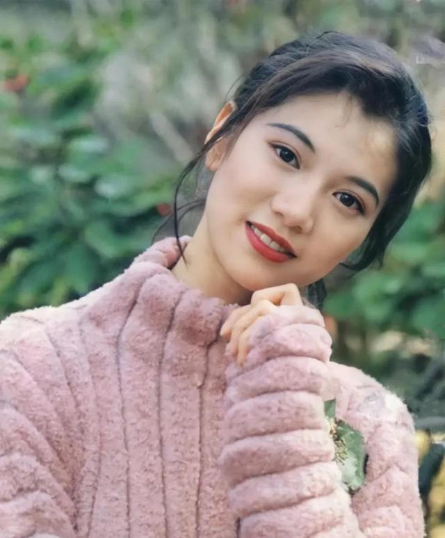 娱乐圈公认的大眼睛女明星，这5位女明星的眼睛