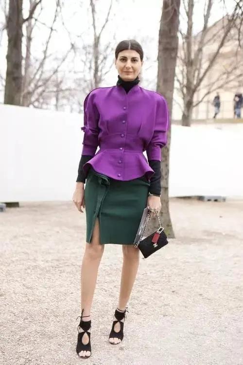 4色经典配色方案，一个较冷门的配色技巧