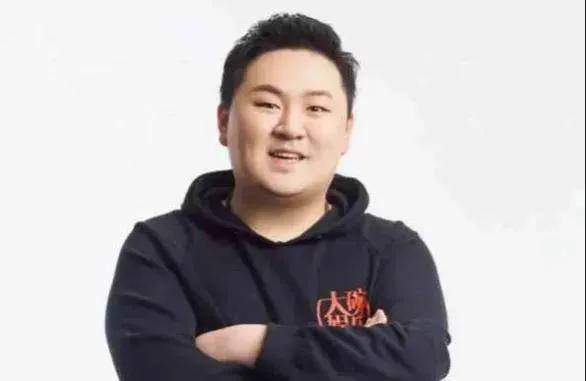 贾玲年龄多大结婚了吗，贾玲已经结婚是真的吗