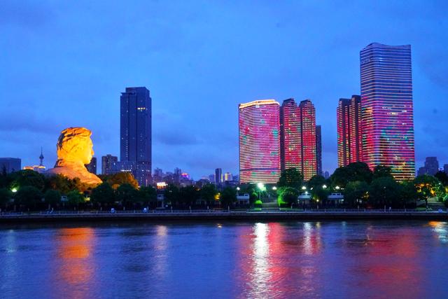 湖南自由行攻略，湖南旅游自由行5天攻略