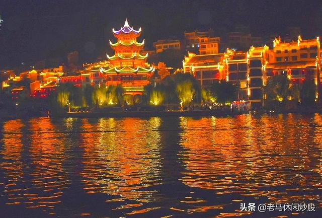 镇远古镇在贵州哪个市，镇远千年古城在哪里