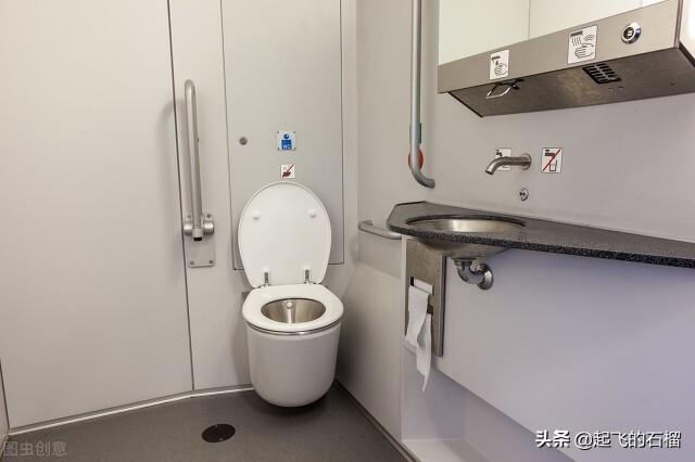 火车上有热水吗，火车上热水从哪来