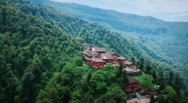 西昌三日游最佳路线，四川旅游攻略景点必去三日游