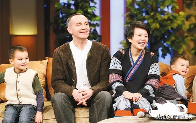 龚琳娜爱上大笨蛋，龚琳娜吐槽王菲完整版（你不知道的龚琳娜）
