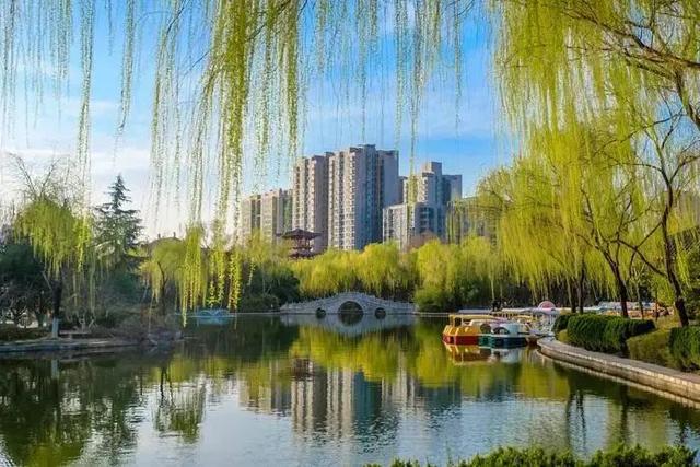 春天去哪里旅游，最适合春天去的7大旅游景点