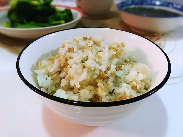 经常吃燕麦可以降糖吗，燕麦吃不对也会高升糖