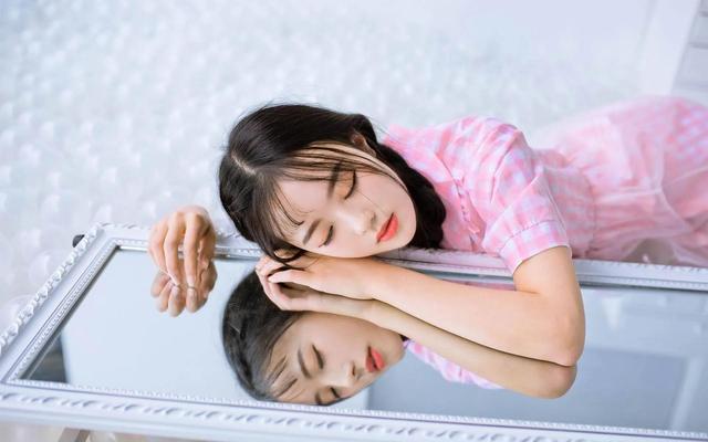 农村姑娘捡个乞丐做老公，娶个乞丐做老婆