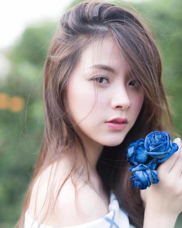 平采娜小水是一个人吗，泰国女星—初恋这件小事的女主角小水
