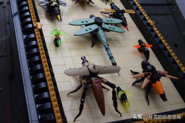 不可思议的20个乐高作品，《鬼妈妈》中的粉红公寓