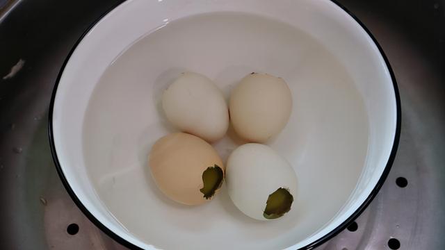 实蛋的制作方法教程，东北小吃实蛋做法