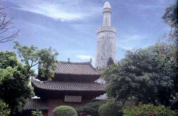 伊斯坦布尔蓝色清真寺的建筑风格，伊斯兰的建筑奇迹