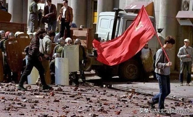 苏联解体前有多少个加盟共和国，苏联地位最高的加盟共和国