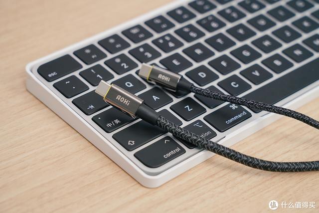 ipad如何扩大屏，一根线让iPad实现全屏扩展