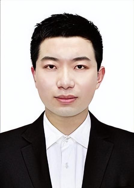 国家励志奖学金榜样的力量，高校学子：“为人民服务
