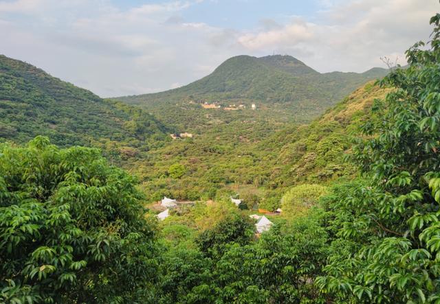 免费的乡村小众露营地，一个小而美的免费露营地