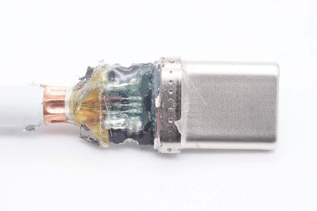 sd卡读卡器2.0和3.0，往电脑拷贝文件速度却很慢