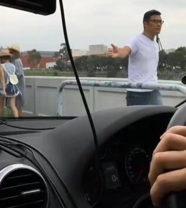 苗侨伟个人资料，苗侨伟个人资料及家庭情况